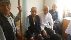 佳節(jié)之際，月圓之時，圓父母心中的期盼